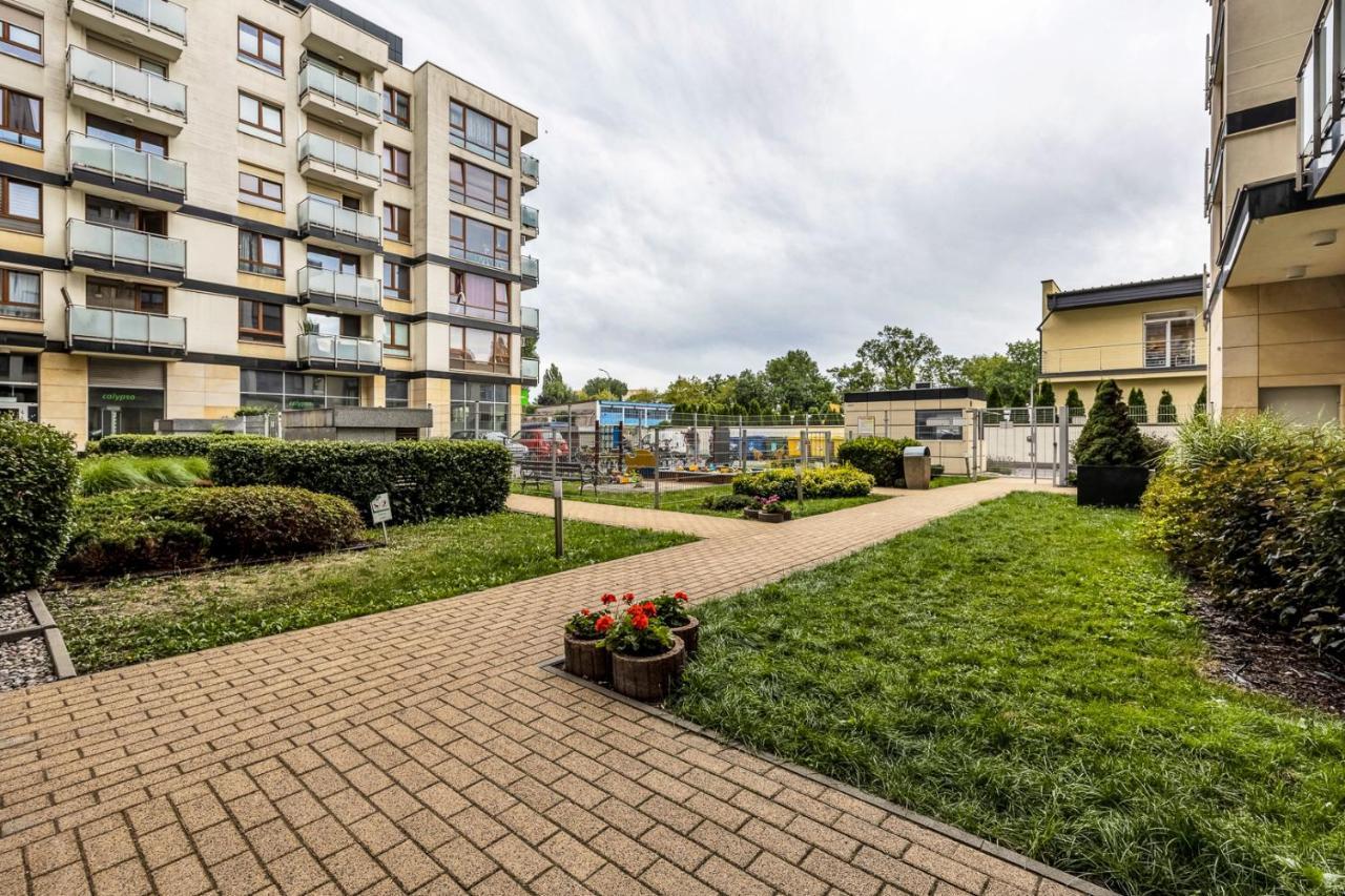 Spacious 2 Bedroom Ac Dalanowska 46 Варшава Экстерьер фото